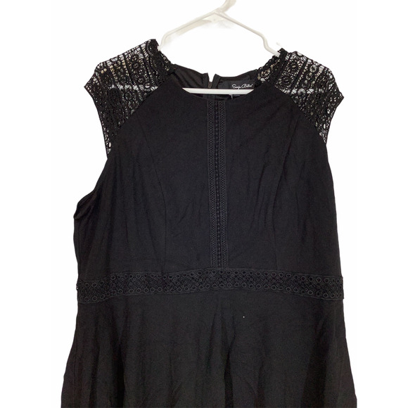 NWT Sonja Betro Black Crochet Lace Mini Dress 2X - Picture 5 of 9